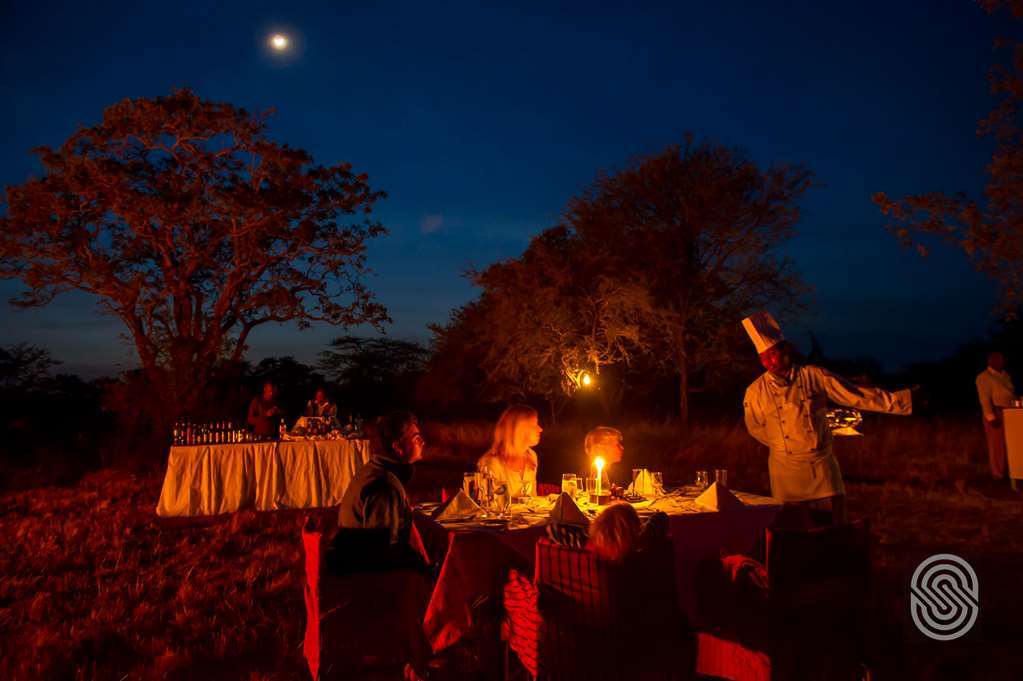 Kirawira Serena Camp Robanda Restaurante foto